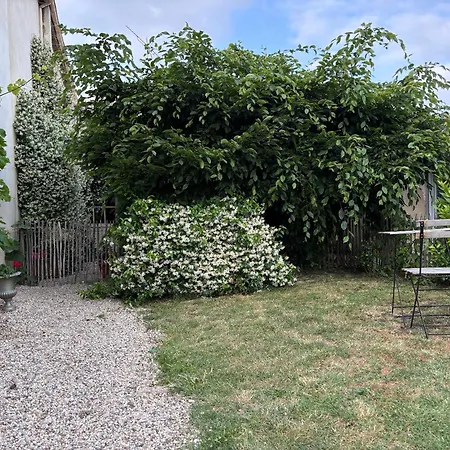 Chateau La Fon Du Berger Saint-Sauveur  Exterior photo